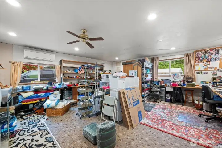 Extra room for storage, office area. It is plumbed, and can be converted to an ADU! Use to whatever your dreams and esires are!