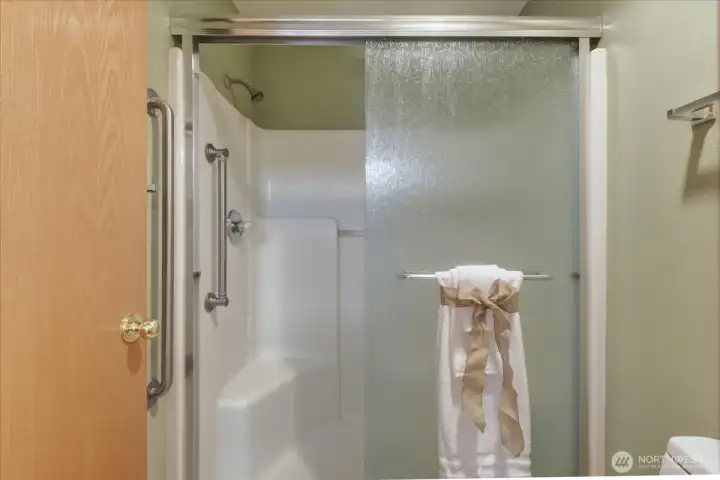 Ensuite full primary bathroom, walk-in shower