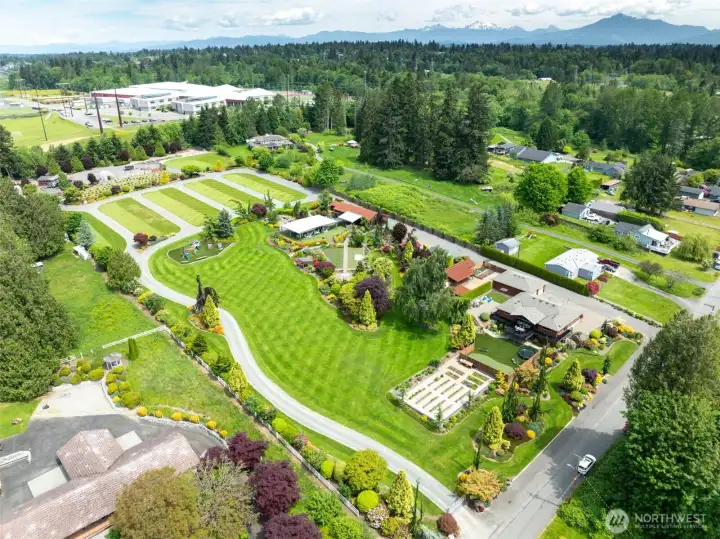 Welcome to 8005 30th St SE!