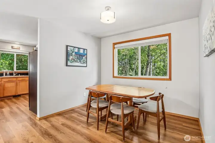 Dining B