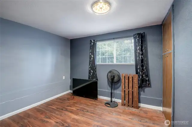 Basement office/den or bedroom
