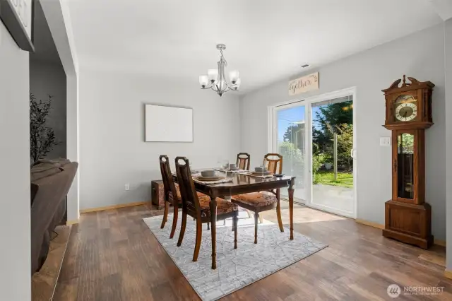 Dining room right off kitchen & living room