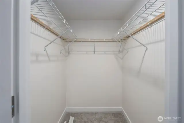 Walk in closet off primary.