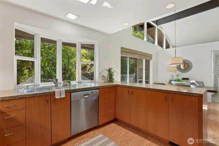 This set up is a dream for a cook who wants to be part of the party!