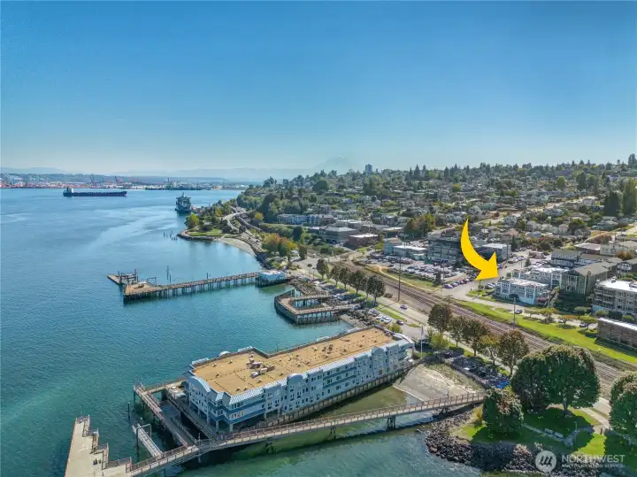 Surrounded by Puget Sound and framed by Mt. Rainier, Old Town is one of Tacoma’s most beloved neighborhoods. Enjoy summer concerts and festivals just blocks from home.