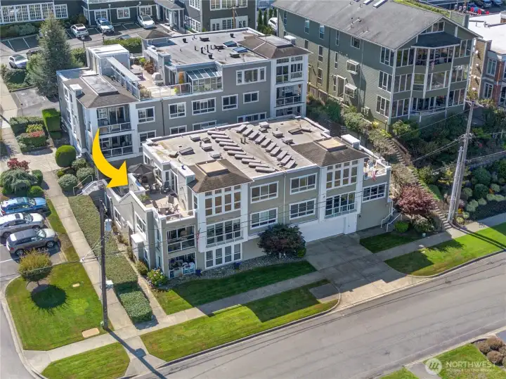 Thanks for visiting! We hope you’ve enjoyed this tour of a truly special Old Town condo—where views, location, and lifestyle come together beautifully.