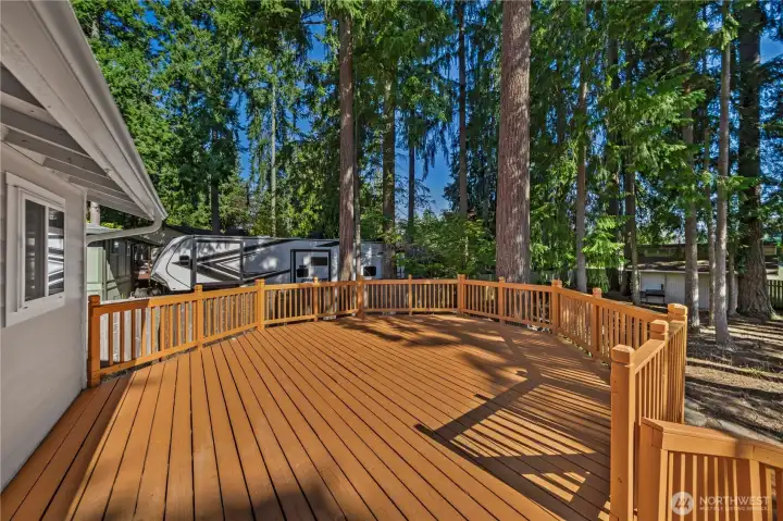Triple-Tier Deck