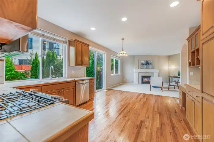 Large open kitchen with eating area