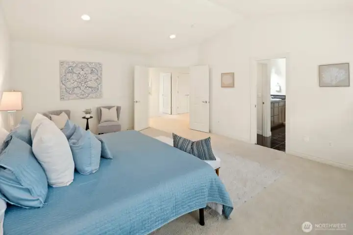 Grand primary suite.