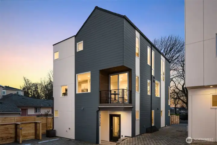 Welcome to Dogwood Hollow!