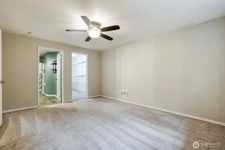 Primary Room with private full bathroom and walk-in closet