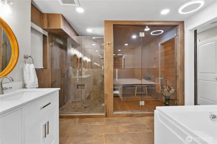 Lower Primary Suite Bath