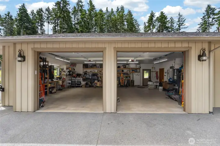 988 sqft attached garage 988 sqft attached garage