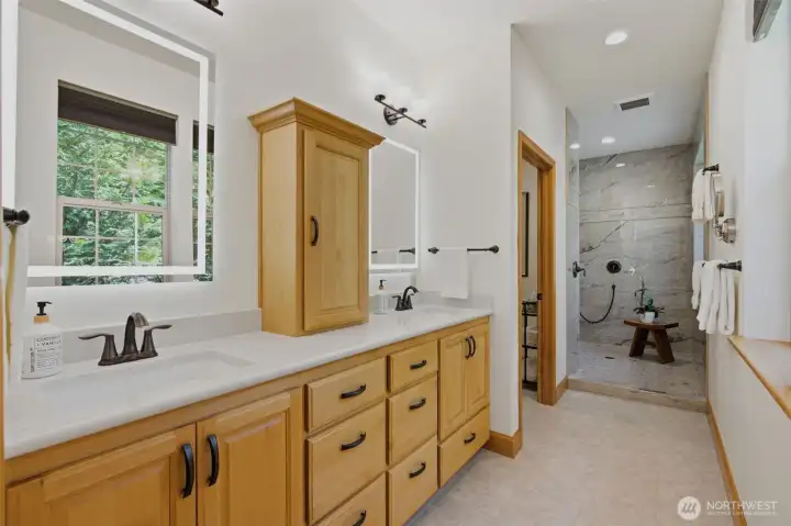 Primary bath