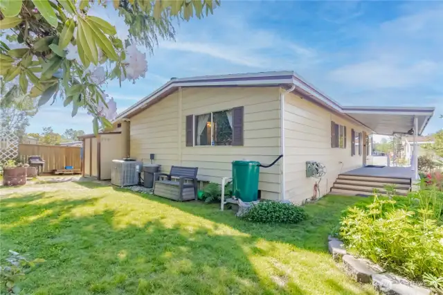 Back yard has so much space and room to make it your own