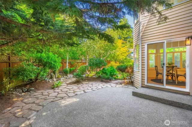 Great patio, perfect for bbq's!
