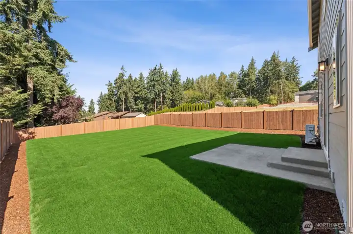 Photo's are for representational purposes only. Colors and finishes may differ.