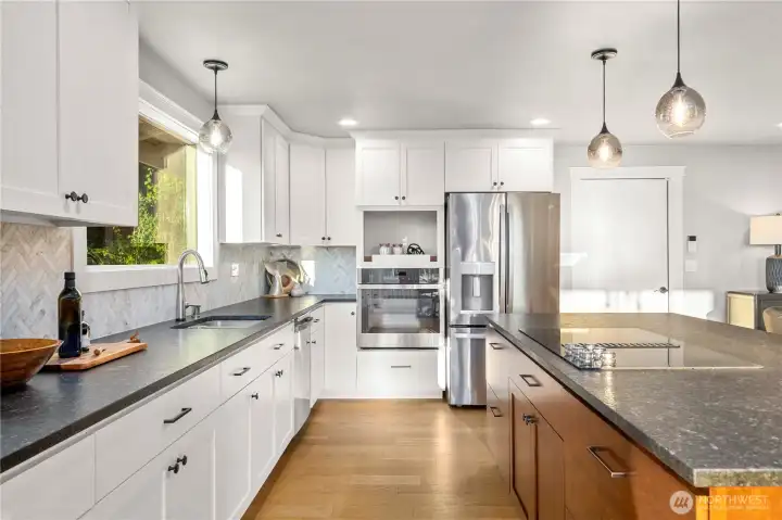 All new love the lighting