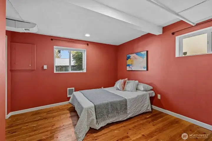 Basement - Guest bedroom