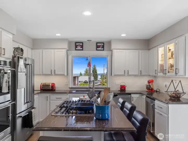 Kitchen with a view Kitchen with a view