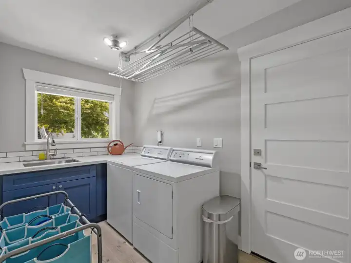 Utility room with deep sink Utility room with deep sink