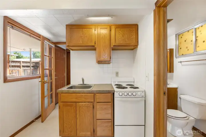 2nd Kitchen Area