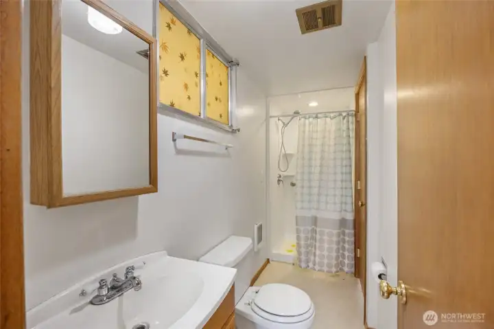 3/4 Bath