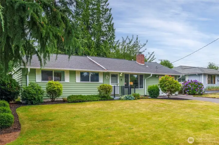 Large front lot
