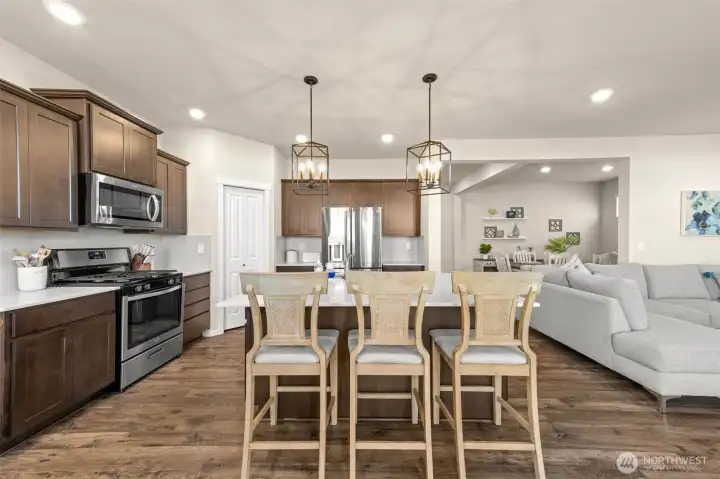 Chef's inspired kitchen with large kitchen island. Chef's inspired kitchen with large kitchen island.