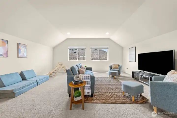 Spacious third floor room with a view of Mt. Rainier. Spacious third floor room with a view of Mt. Rainier.