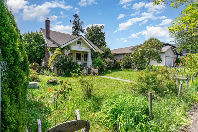 Another front view of the home—full of charm and potential, ready for your personal touch.