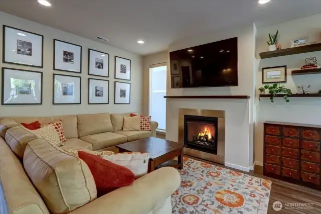 Another view of the living space.
