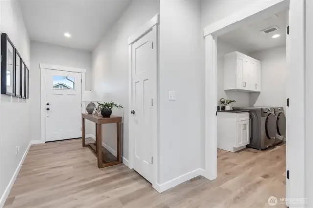 Front entry with nice sized utility room.