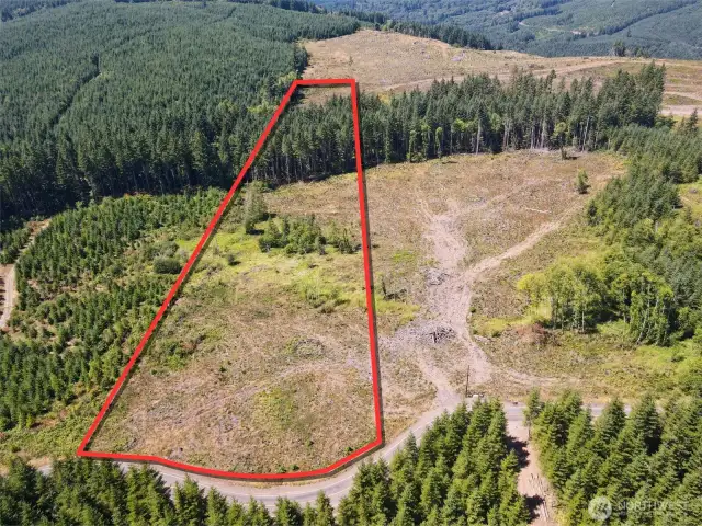 Overhead view with approximate boundaries in red.