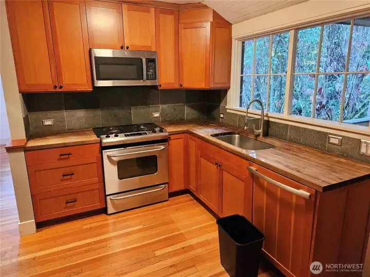#1 Kitchen
