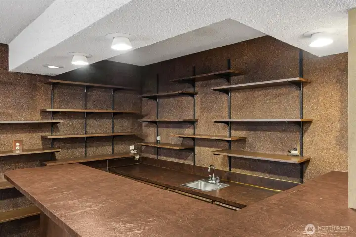 Room here for a library or to show your memorabilia