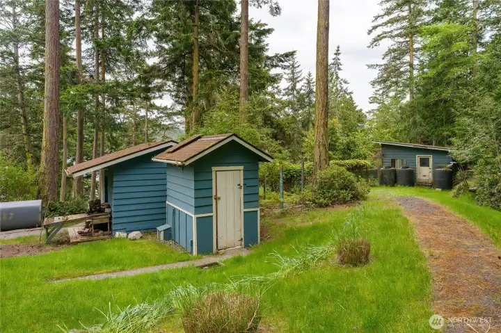 Garden outbuildings