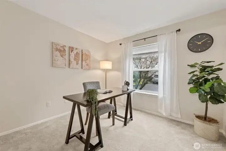 Office/Den/3rd bedroom on main