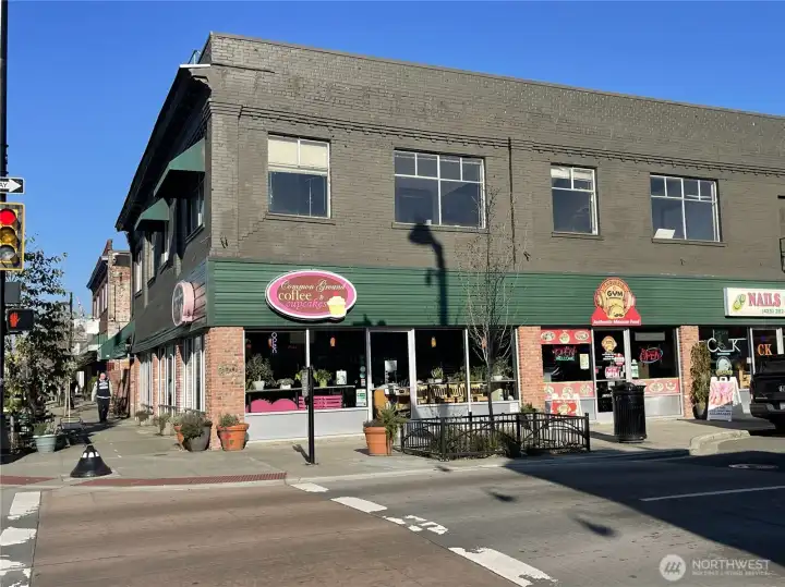 Wonderful coffee shops and shopping.