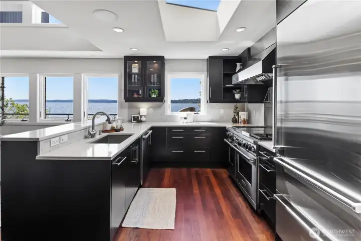 High-end stainless steal appliances High-end stainless steal appliances