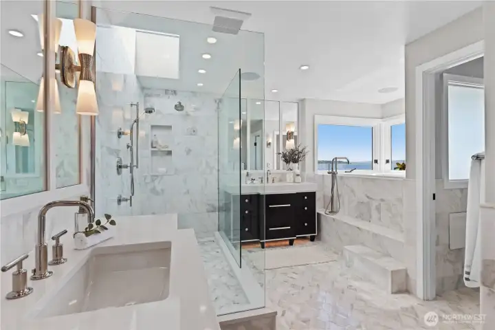 Stunning Primary bathroom with views Stunning Primary bathroom with views