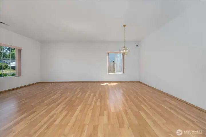 Another angle of living room,looking to sidewall.