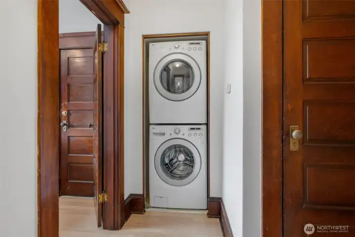 Washer/Dryer in unit.