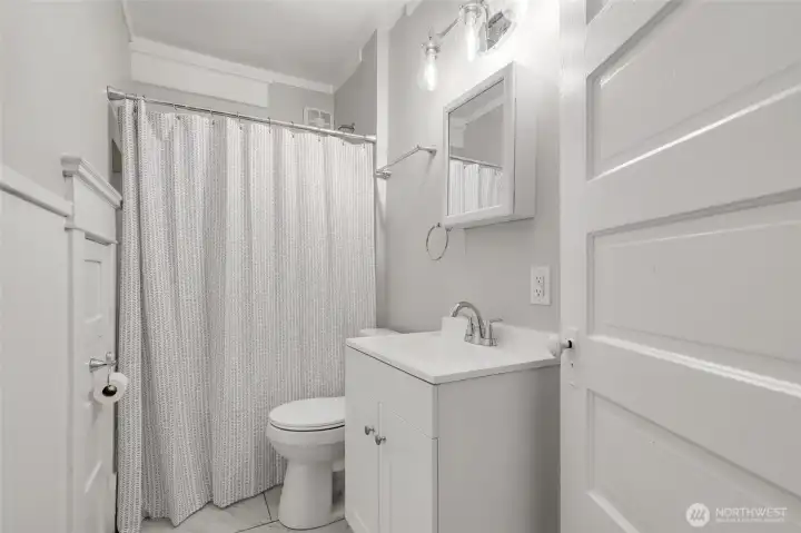 Unit 4 fully renovated