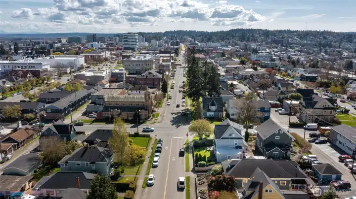 Close to waterfront and downtown