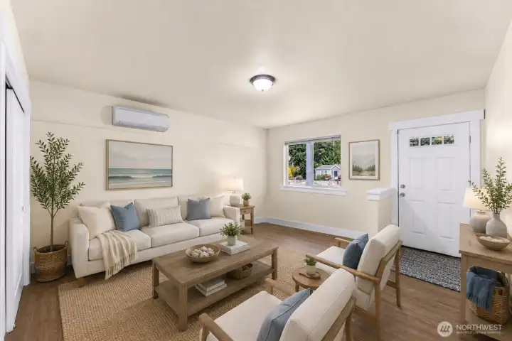 Lower Living Virtually Staged Lower Living Virtually Staged