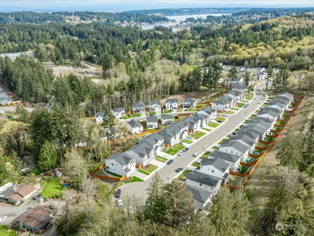 Great neighborhood very close to the downtown area and Gig Harbor Bay.