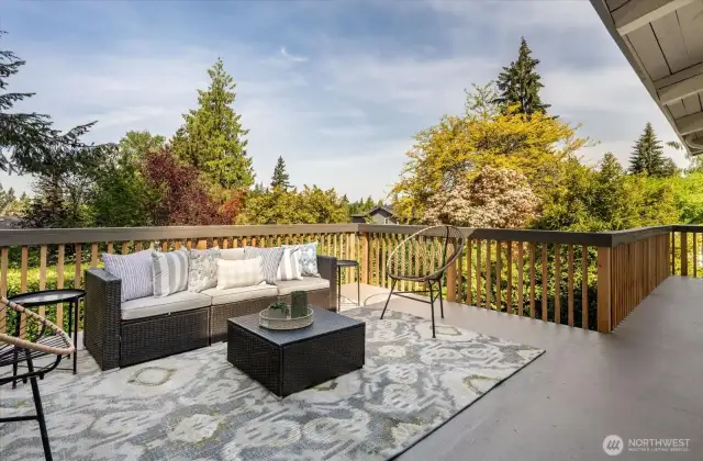 Spacious new deck to enjoy the PNW