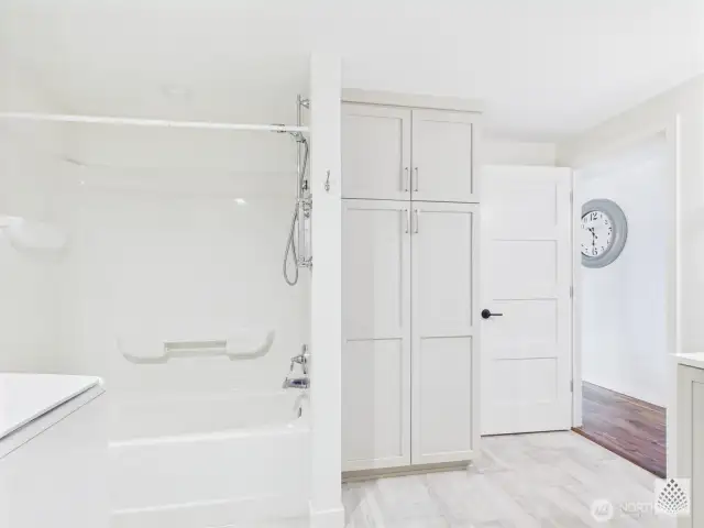 In addition to a full tub and shower, the second bathroom offers extra storage space, making it as functional as it is stylish.