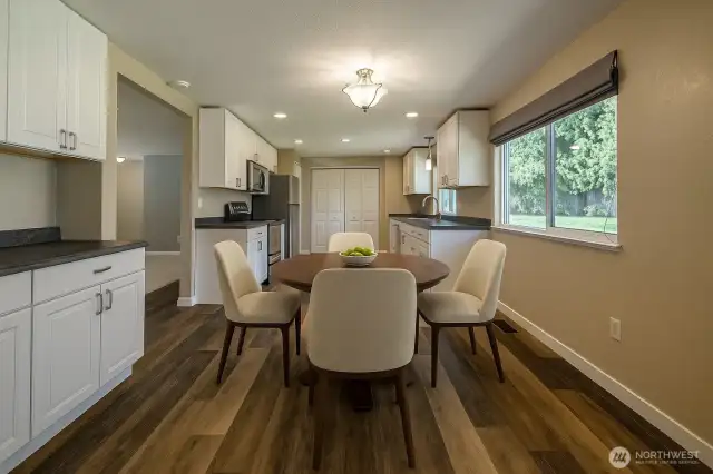 Virtually Staged dining